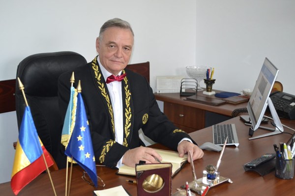 “We honour the centenary of the Great Union and our historical past by what we are doing today for the future of Romania, for the national identity and the values of Romanian civilization”