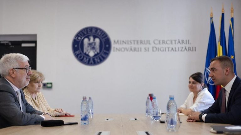 The visit of Mário CAMPOLARGO, an expert in new technologies, to Romania, an event in the digitalization process