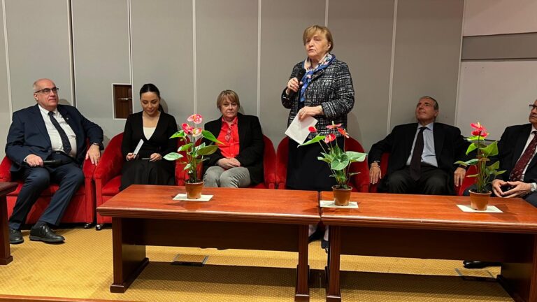 Geriatria românească la aniversarea a două Academii de Științe din România – 90 de ani de la înființarea Academiei de Științe Medicale și a Academiei Oamenilor de Știință din România